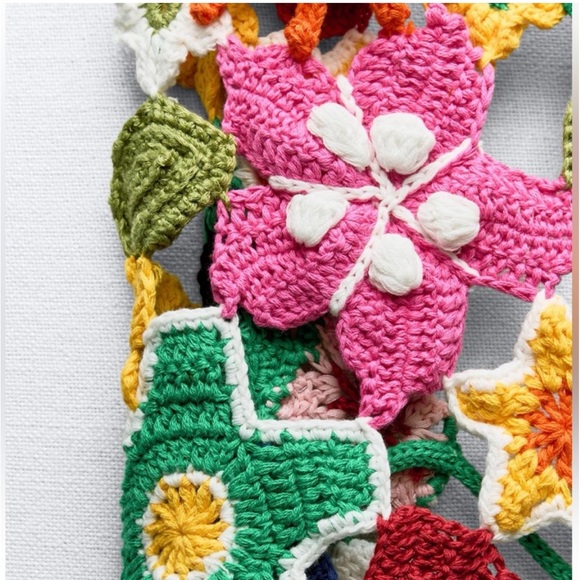 NWT Zara Floral Crochet Crop Top - Picture 9 of 16